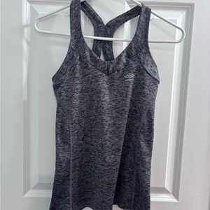 Umbro Gray Marl Racerback Workout Tank Top Women's Size Small